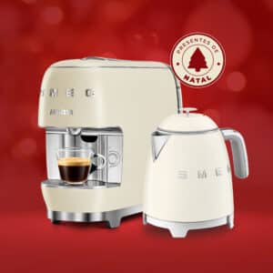 máquina smeg creme + chaleira smeg creme + les rituels kusmi🎄 (cópia)